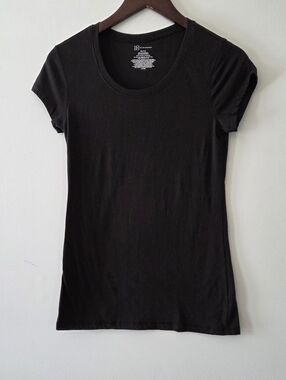 No Boundaries Black Scoop Neck Short Sleeve Tee